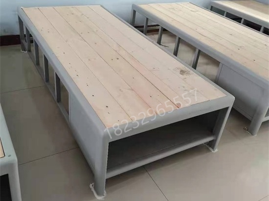 鄂尔多斯监狱监舍床